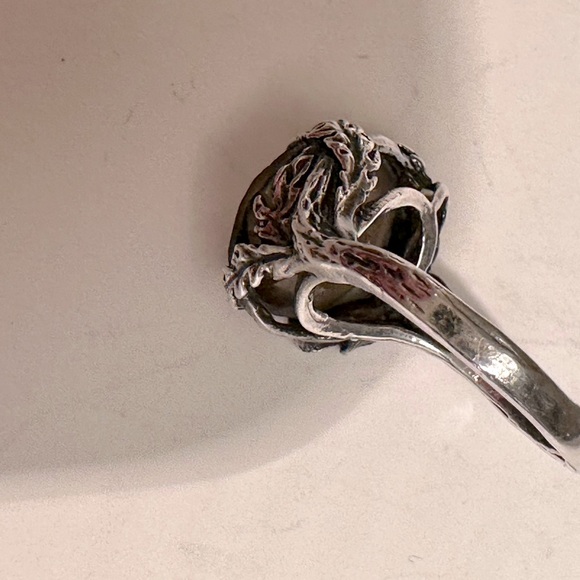 Baroque Stone Silver Ring - Picture 3 of 6